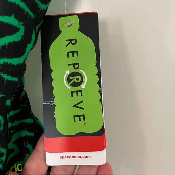 NWT Speedo Flyback Youth One-Piece Size 28 - Picture 6 of 10